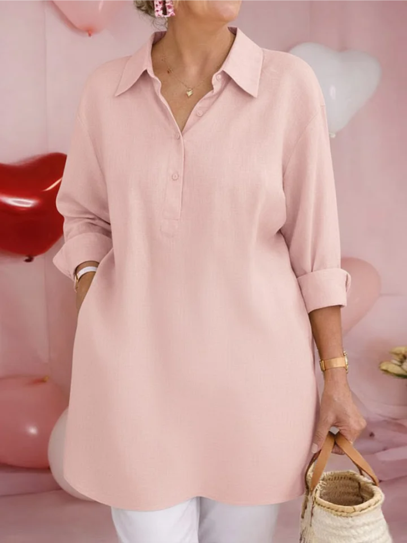 Laura – Bluse med krave og knaplukning